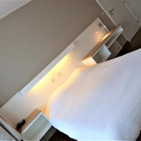 Logis Du Midi Hotel La-Roche-en-Ardenne
